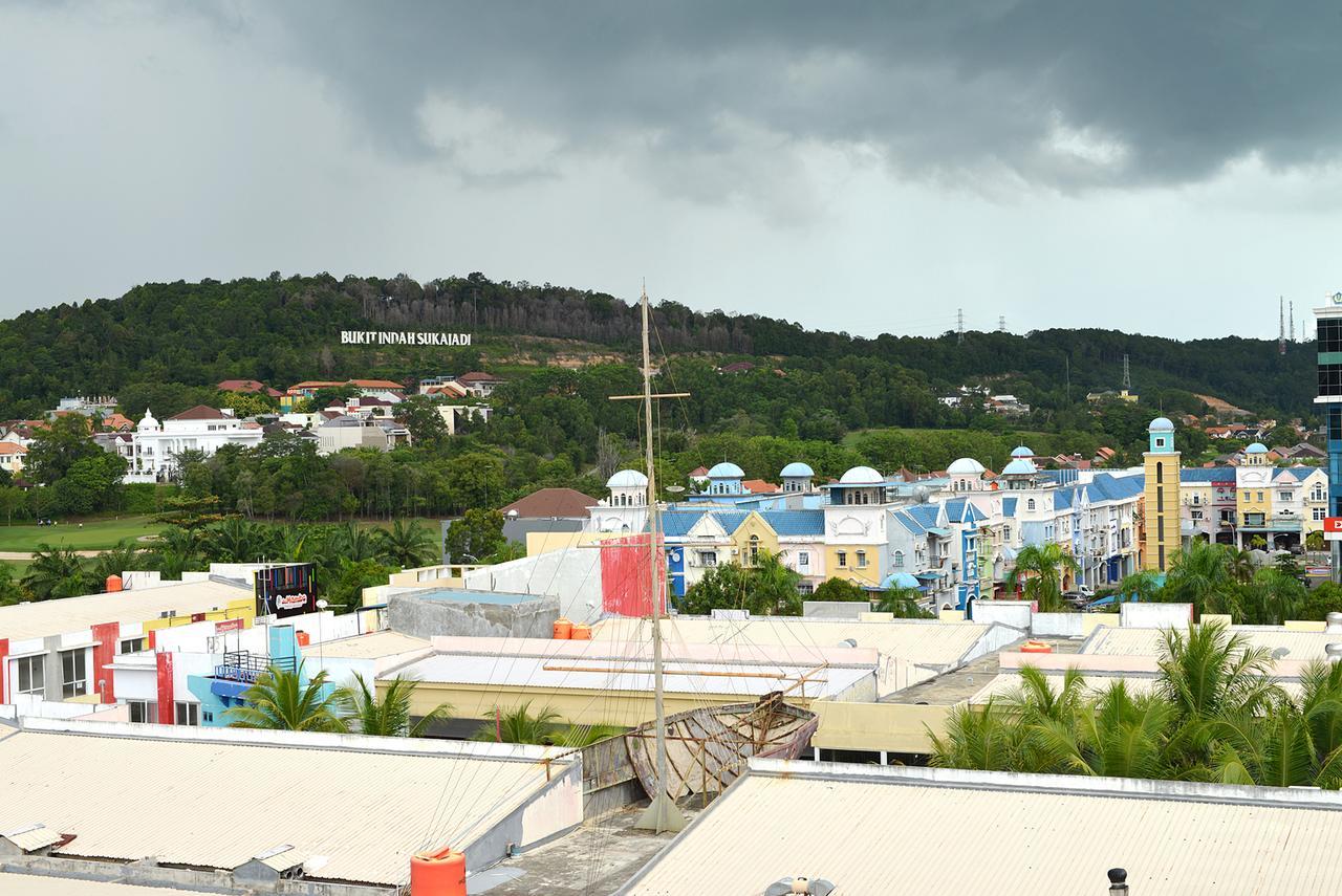 フレッシュ ワン ホテル Batam エクステリア 写真